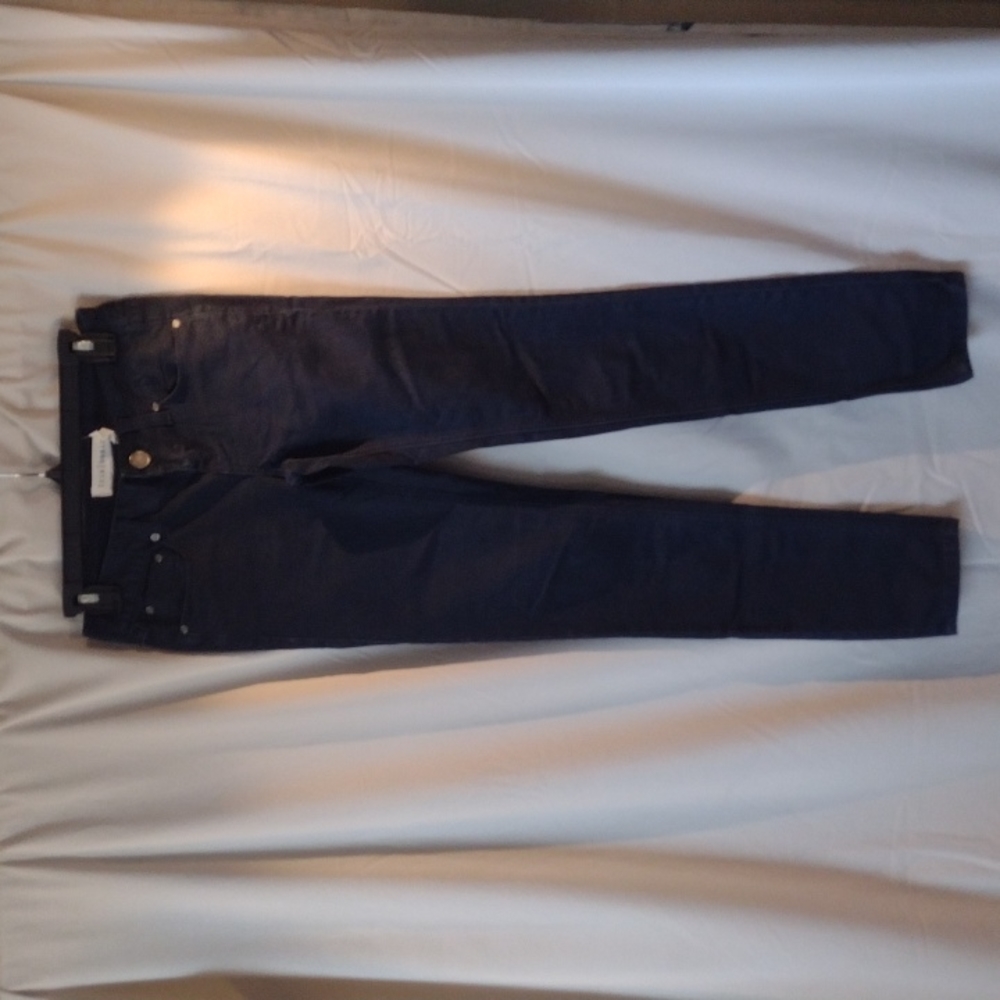 Women's dark denim jeans